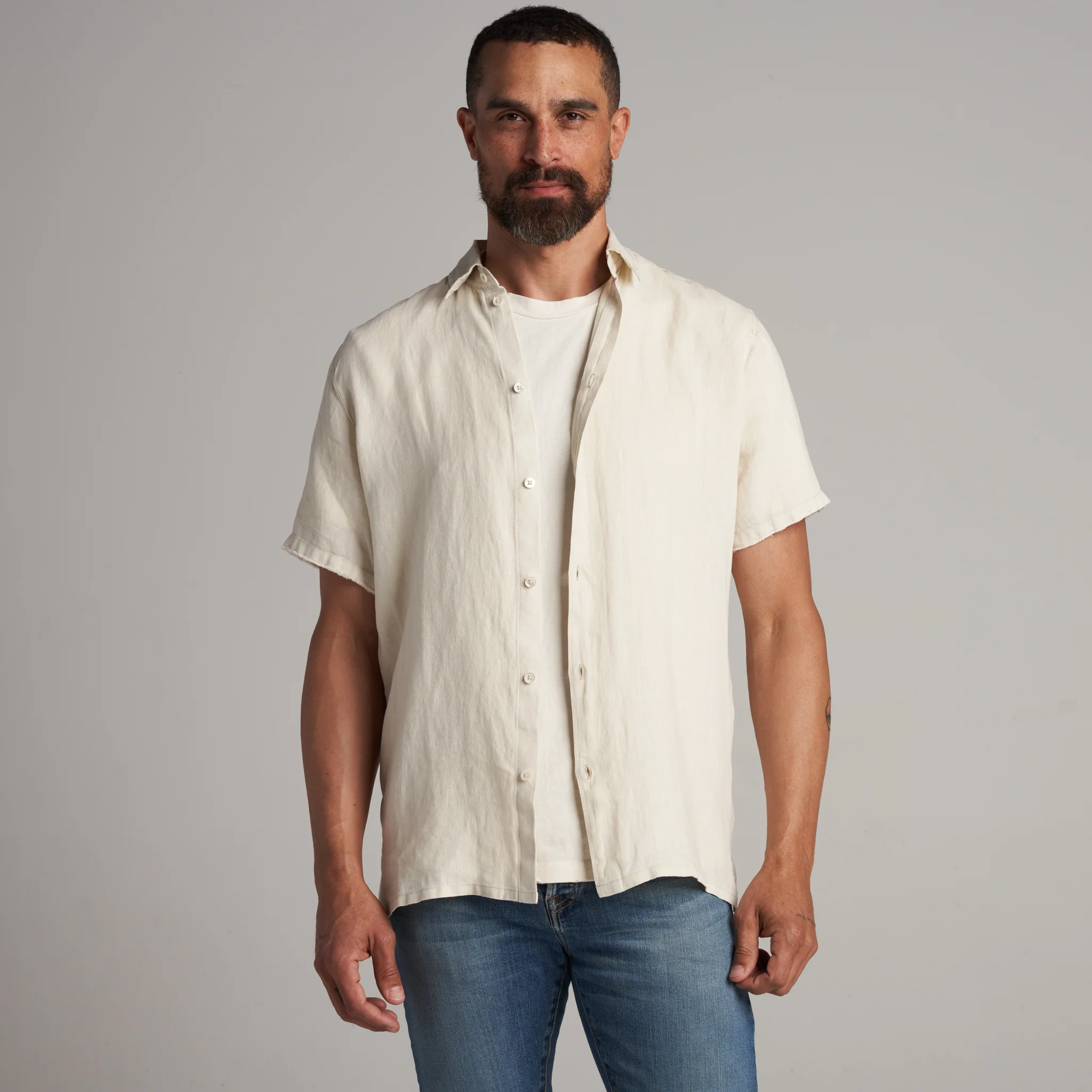 Lyons Short Sleeve Linen Shirt - Image 12