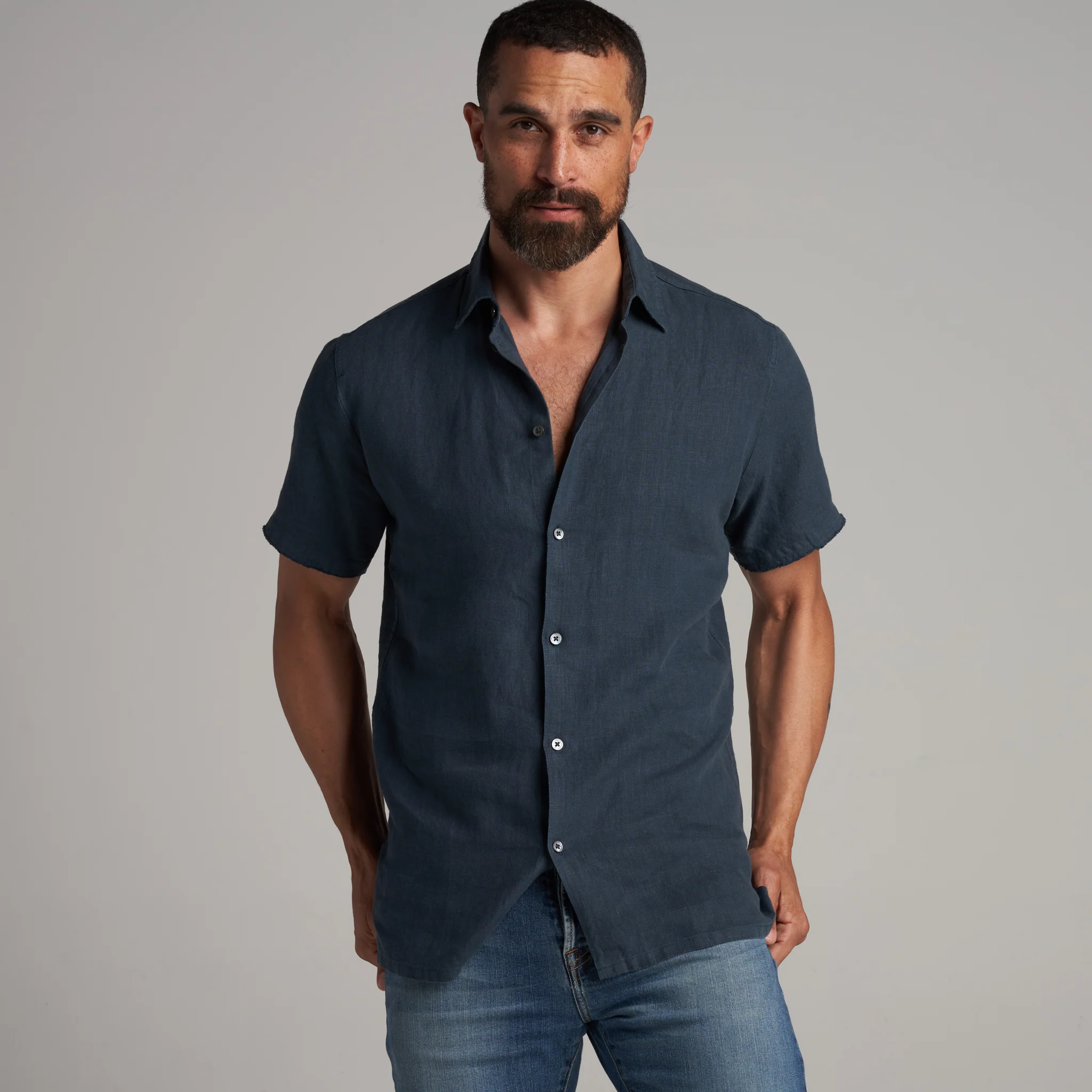Lyons Short Sleeve Linen Shirt - Image 13