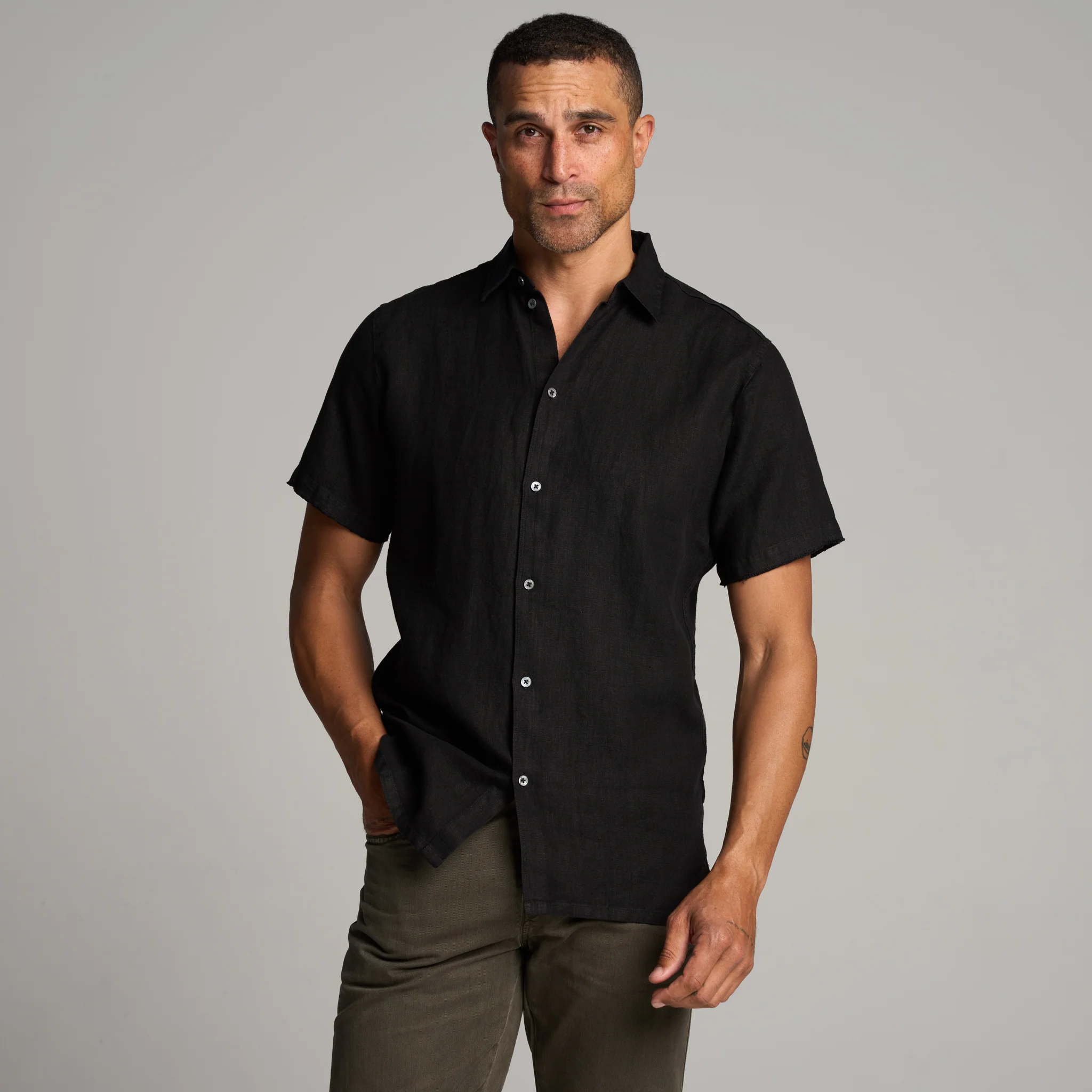 Lyons Short Sleeve Linen Shirt - Image 6
