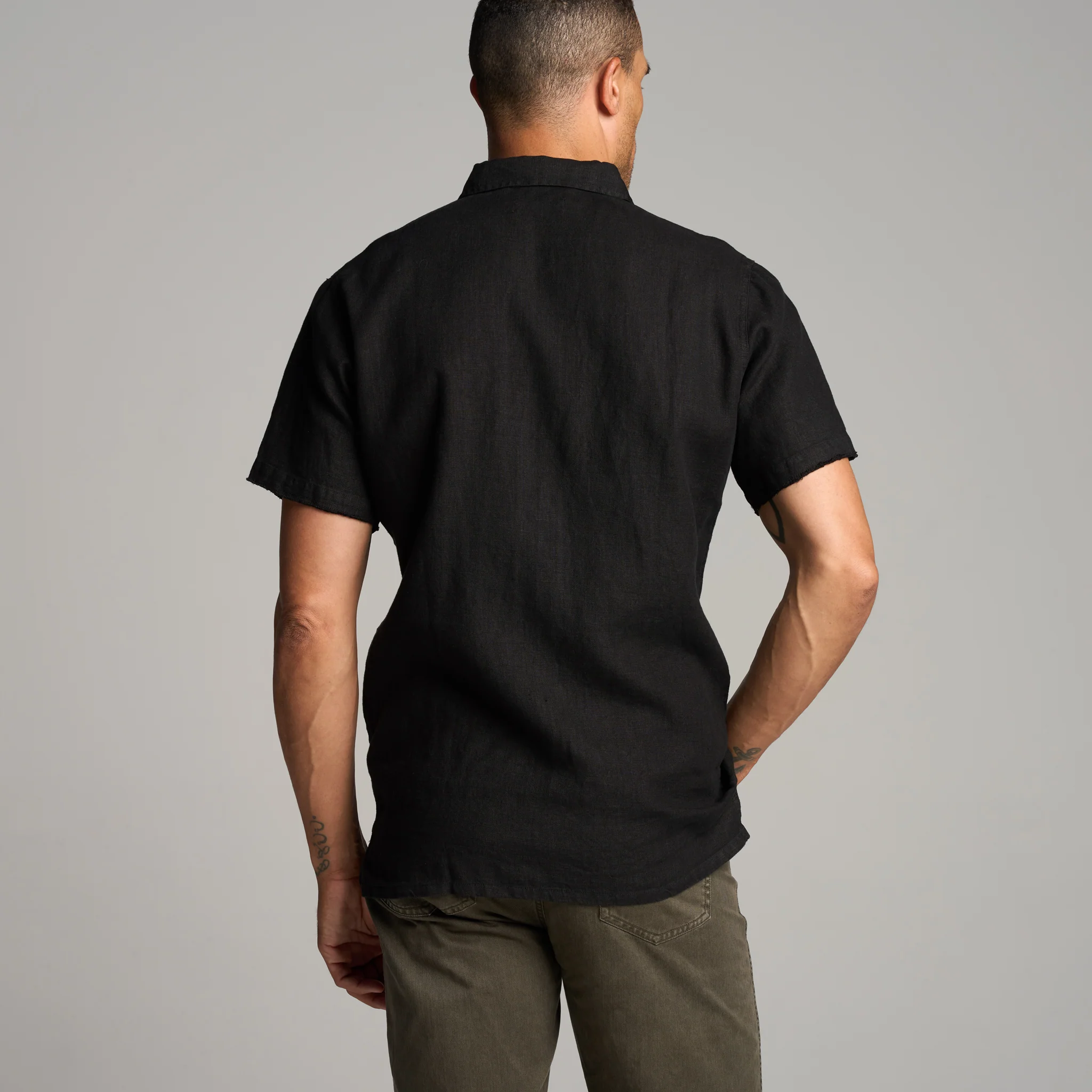 Lyons Short Sleeve Linen Shirt - Image 8