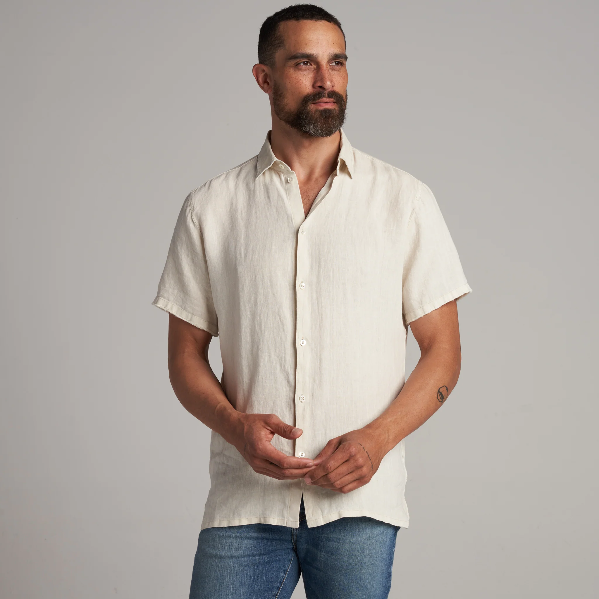 Lyons Short Sleeve Linen Shirt - Image 9